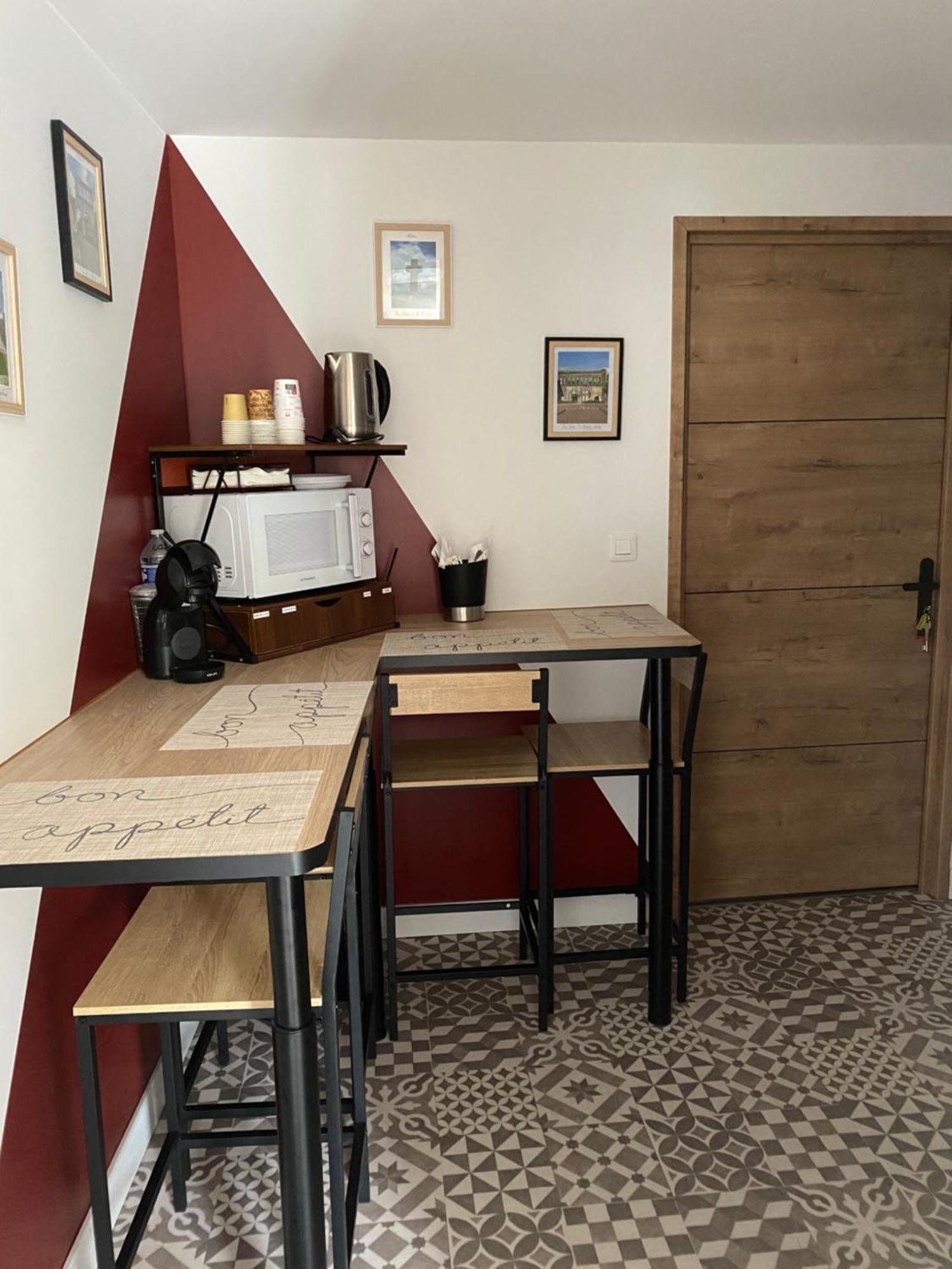 Bed and Breakfast Chez Marie Et Angel Отён Экстерьер фото