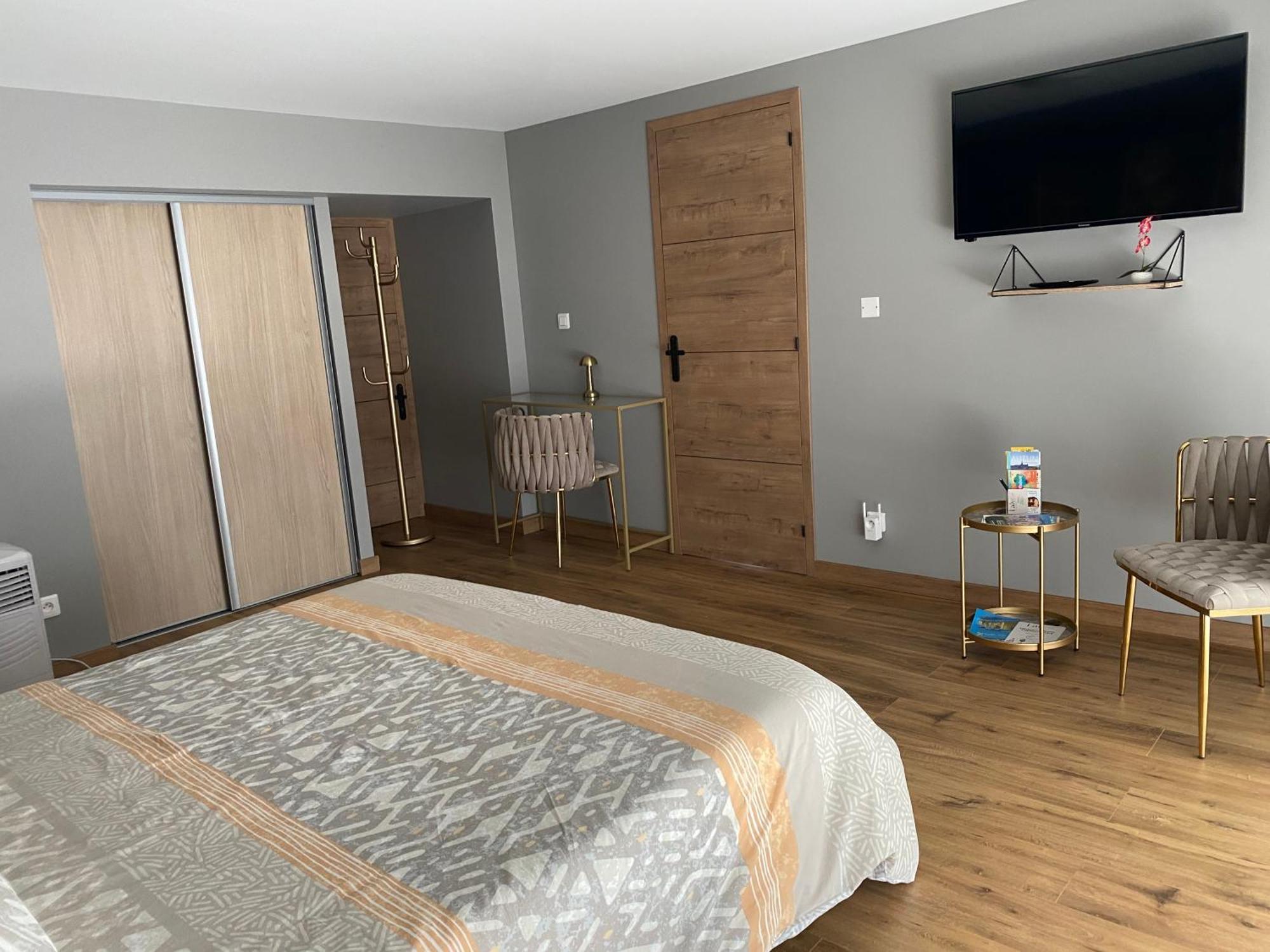 Bed and Breakfast Chez Marie Et Angel Отён Экстерьер фото